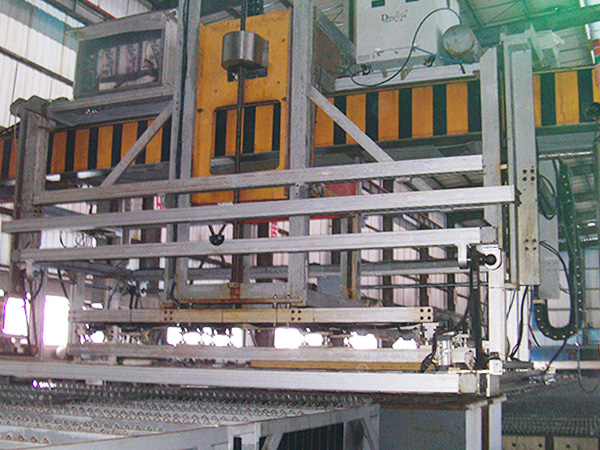 什么是電解錳、鋅自動(dòng)生產(chǎn)線(xiàn)